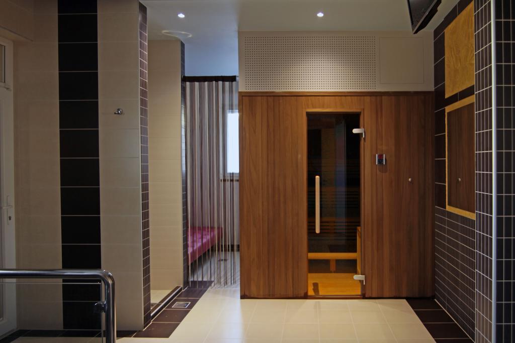 Rooms Villa Oasiss Vinkuran Eksteriør billede